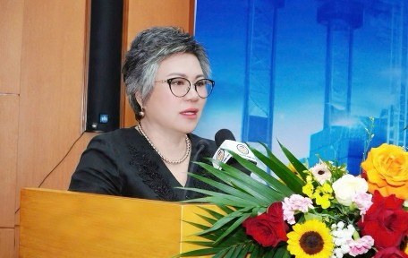 CHỦ TỊCH HANEL TẠI TỌA ĐÀM XÂY DỰNG VÀ PHÁT TRIỂN DỊCH VỤ LOGISTICS TỈNH HƯNG YÊN TRONG KỶ NGUYÊN SỐ VÀ HỘI NHẬP QUỐC TẾ